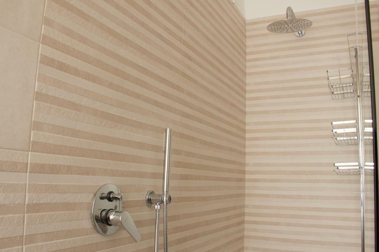 Lg Apartment ستريزا المظهر الخارجي الصورة