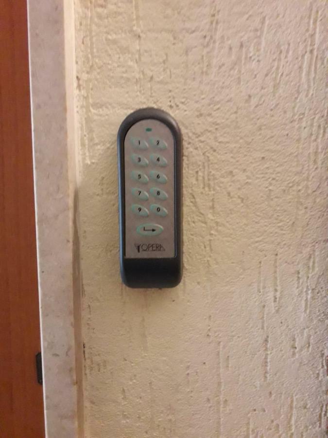 Lg Apartment ستريزا المظهر الخارجي الصورة